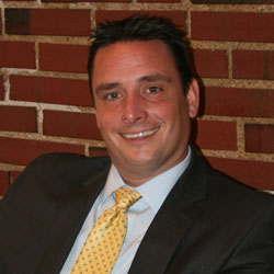 Christopher Hartmann headshot